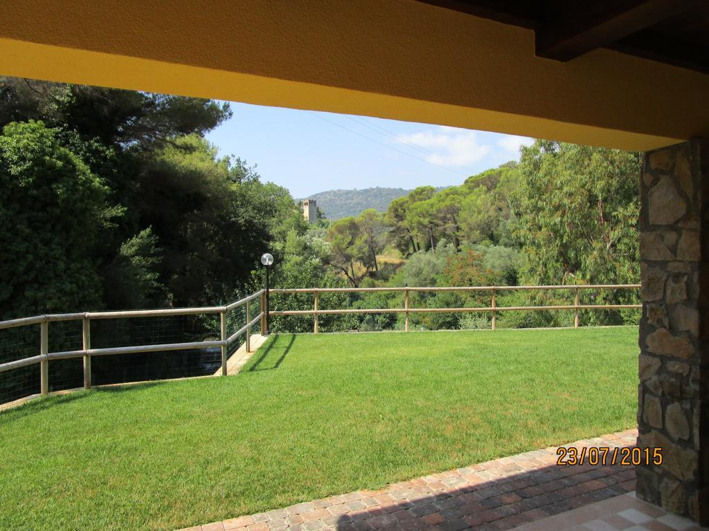 Agriturismo Rio Castello Marina dʼMarina dʼAndora エクステリア 写真
